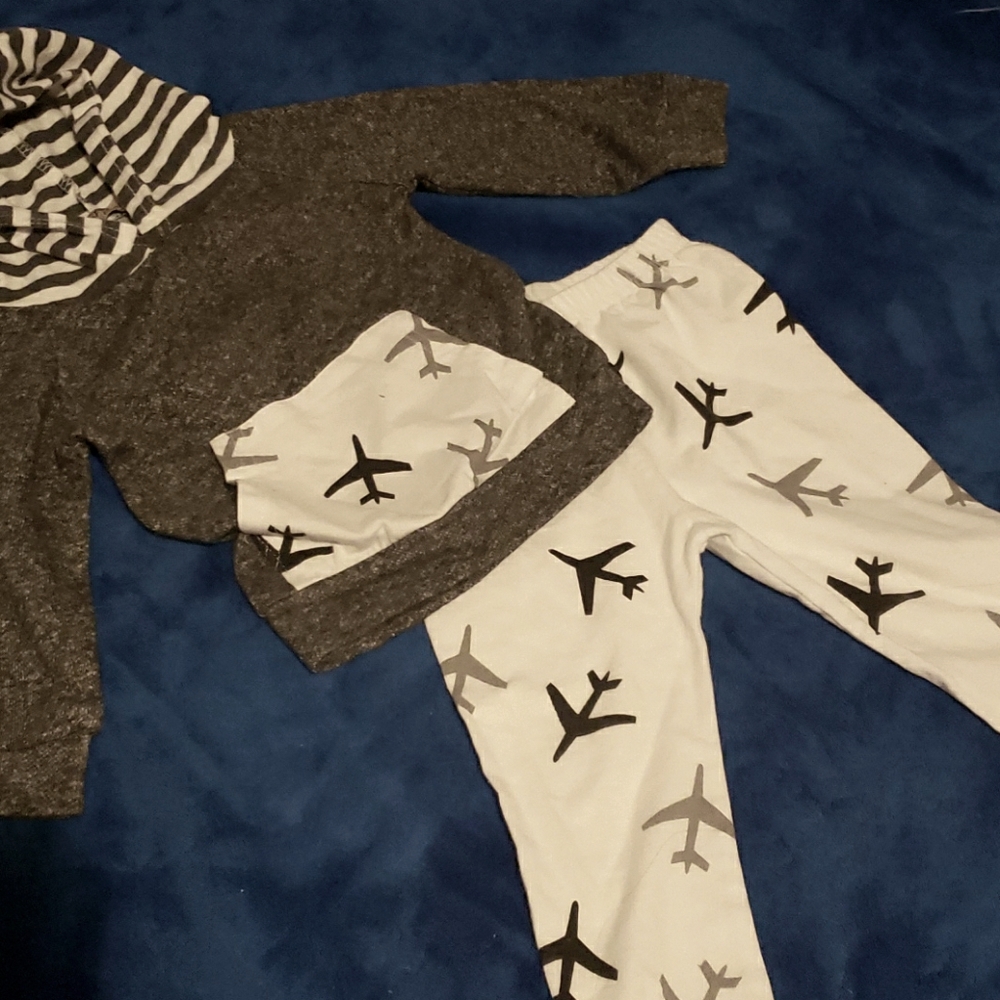 Plane outfit